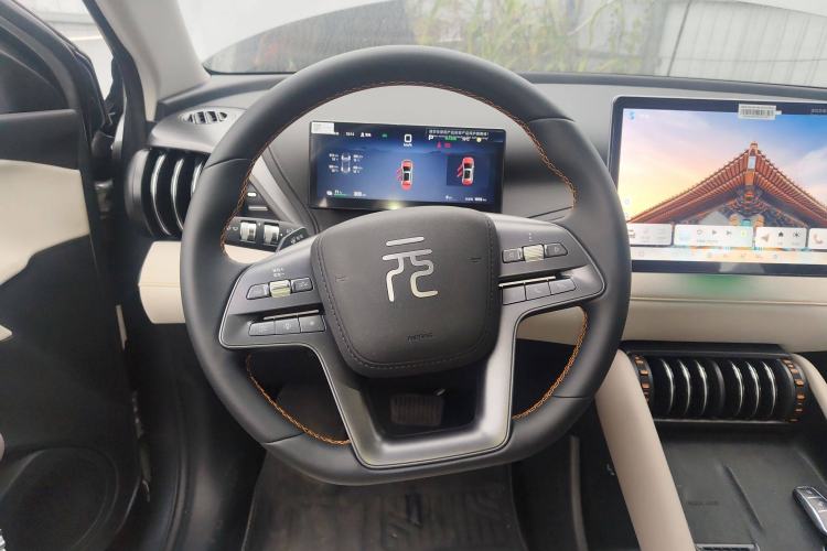 Used BYD Yuan PLUS 2025 Intelligent Driving Version 430 KM – Leading Edition Steering Wheel