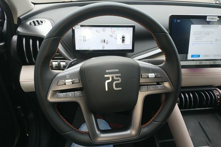 Used BYD Yuan PLUS 2025 Intelligent Driving Version 510 KM Beyond-Grade Edition Steering Wheel