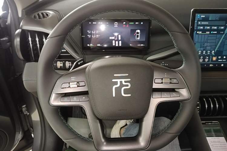 Used BYD Yuan PLUS 2025 Intelligent Driving Version 430 KM Beyond-Range Edition Steering Wheel
