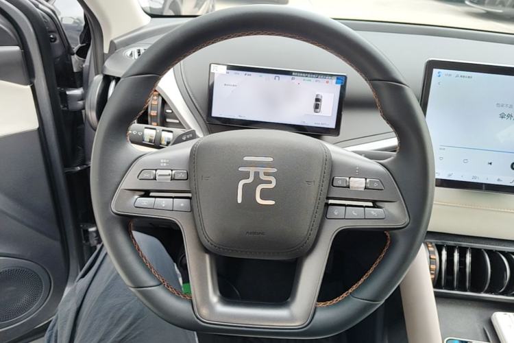 Used BYD Yuan PLUS 2025 Intelligent Driving Version 430 KM Beyond-Range Edition Steering Wheel