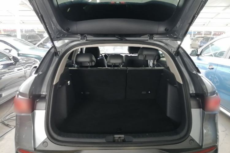 Used BYD Yuan PLUS 2025 Intelligent Driving Version 430 KM – Leading Edition Trunk