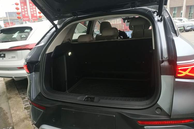 Used BYD Yuan PLUS 2025 Intelligent Driving Version 510 KM Beyond-Grade Edition Trunk