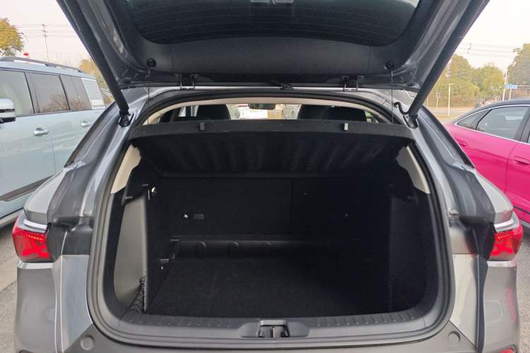 Used BYD Yuan PLUS 2025 Intelligent Driving Version 510 KM Beyond-Grade Edition Trunk