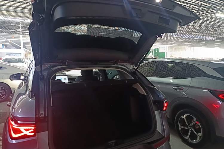 Used BYD Yuan PLUS 2025 Intelligent Driving Version 430 KM – Leading Edition Trunk