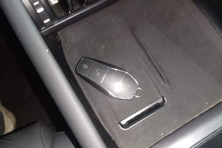 Used BYD Yuan PLUS 2025 Intelligent Driving Version 430 KM Beyond-Range Edition Vehicle Key