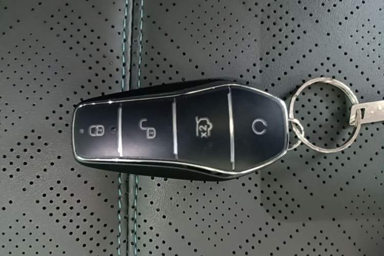 Used BYD Yuan PLUS 2025 Intelligent Driving Version 510 KM Beyond-Grade Edition Vehicle Key