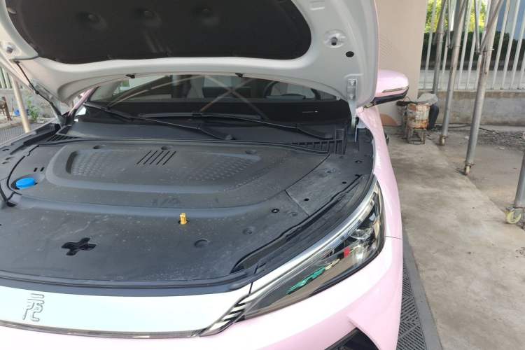 Used BYD Yuan PLUS 2025 Intelligent Driving Version 510 KM Beyond-Grade Edition Engine Bay Left