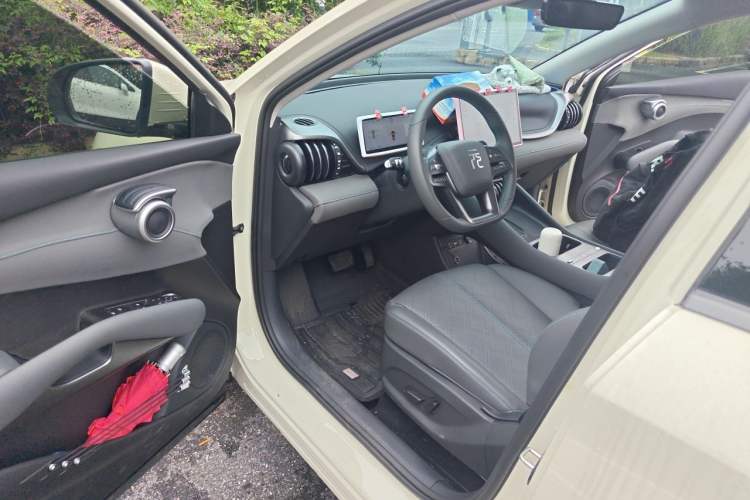 Used BYD Yuan PLUS 2025 Intelligent Driving Version 430 KM Beyond-Range Edition Driver Seat