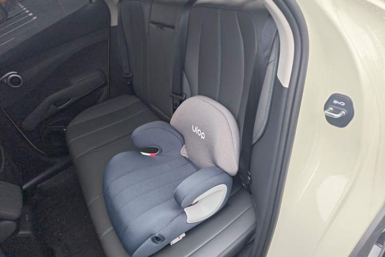 Used BYD Yuan PLUS 2025 Intelligent Driving Version 430 KM Beyond-Range Edition Left Rear Seat