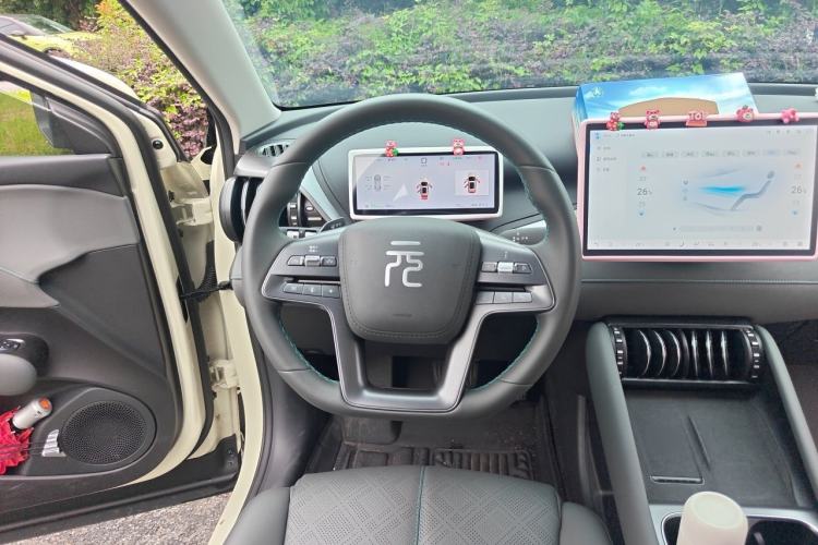 Used BYD Yuan PLUS 2025 Intelligent Driving Version 430 KM Beyond-Range Edition Steering Wheel