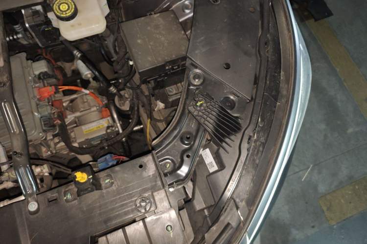 Used BYD Yuan PLUS 2025 Intelligent Driving Version 510 KM Beyond-Grade Edition Engine Bay Left