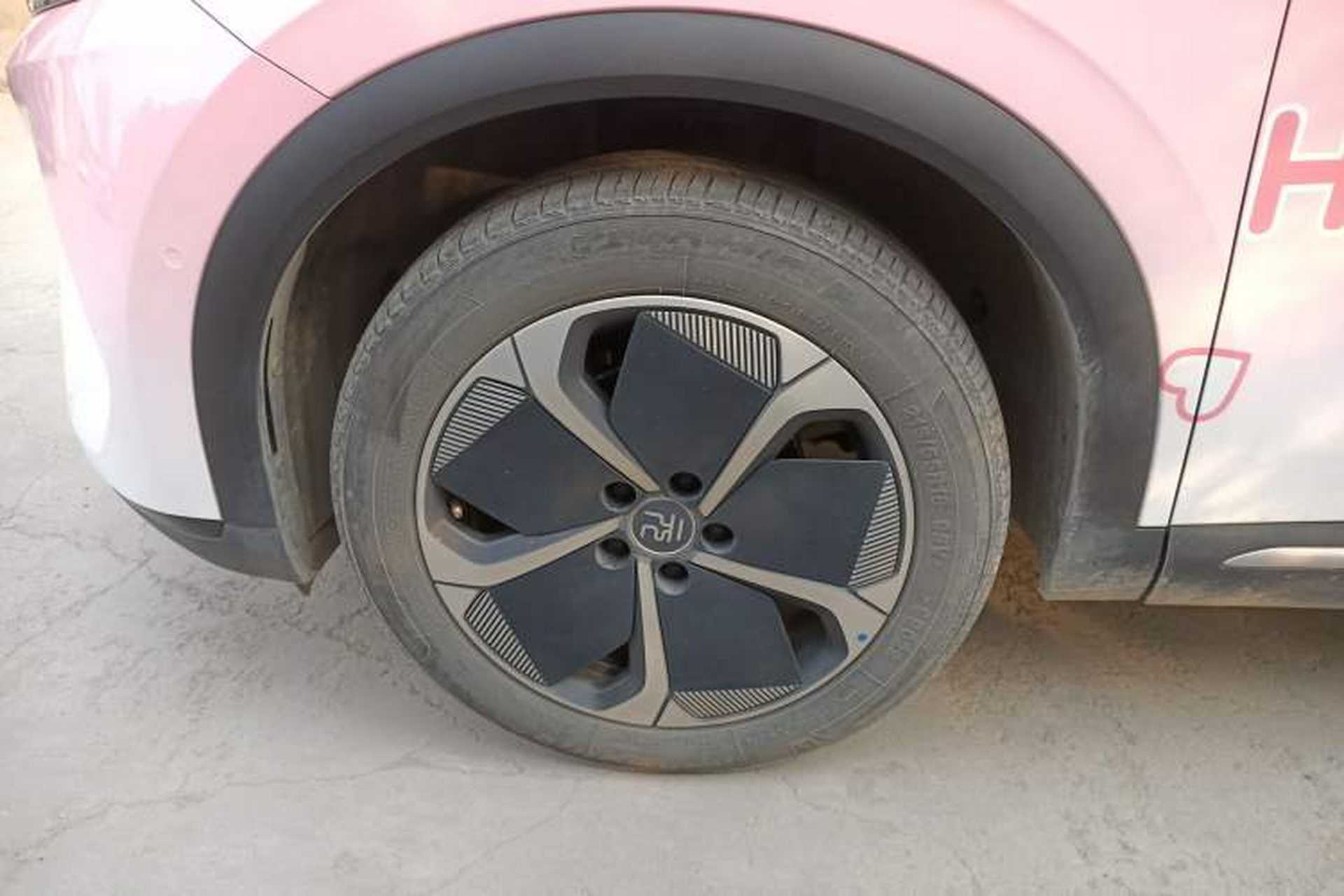 Used BYD Yuan PLUS 2025 Intelligent Driving Version 510 KM Beyond-Grade Edition Left Front Wheel Hub