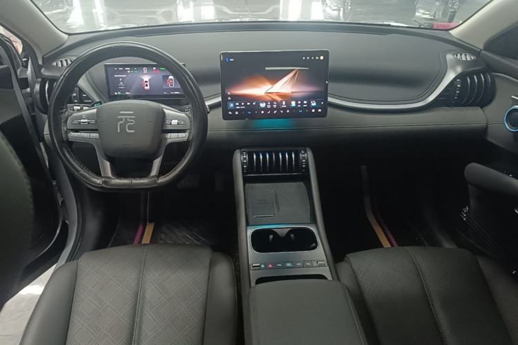 Used BYD Yuan PLUS 2025 Intelligent Driving Version 510 KM Beyond-Grade Edition Center Console