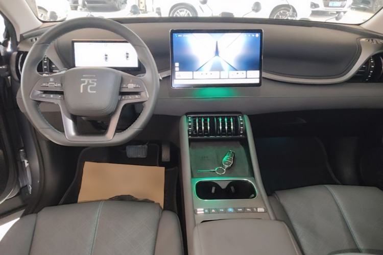 Used BYD Yuan PLUS 2025 Intelligent Driving Version 510 KM Beyond-Grade Edition Center Console