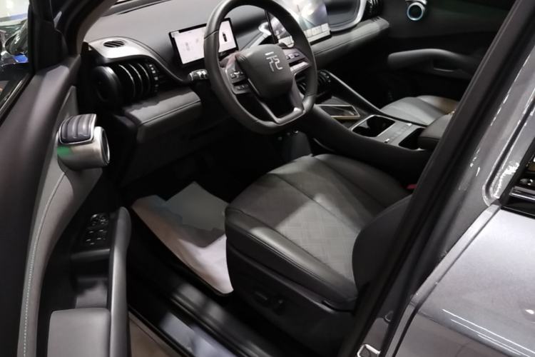 Used BYD Yuan PLUS 2025 Intelligent Driving Version 510 KM Beyond-Grade Edition Driver Seat