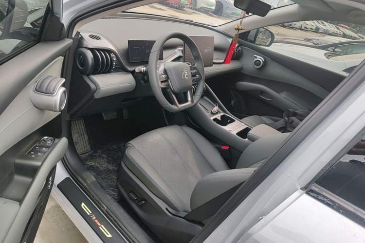 Used BYD Yuan PLUS 2025 Intelligent Driving Version 510 km Leading Edition Driver Seat