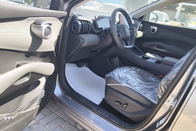 Used BYD Yuan PLUS 2025 Intelligent Driving Version 510 km Leading Edition Driver Seat