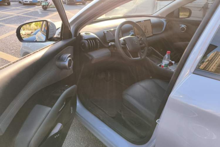 Used BYD Yuan PLUS 2025 Intelligent Driving Version 430 KM Beyond-Range Edition Driver Seat