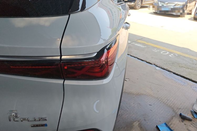 Used BYD Yuan PLUS 2025 Intelligent Driving Version 430 KM Beyond-Range Edition Exterior 3