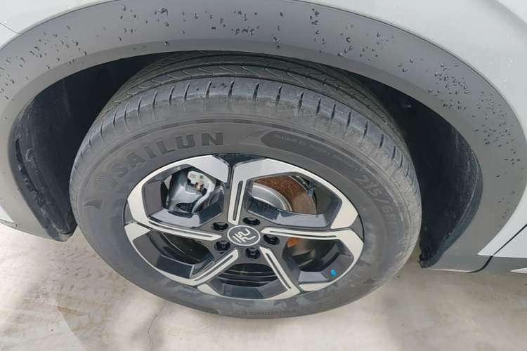 Used BYD Yuan PLUS 2025 Intelligent Driving Version 510 km Leading Edition Exterior 4