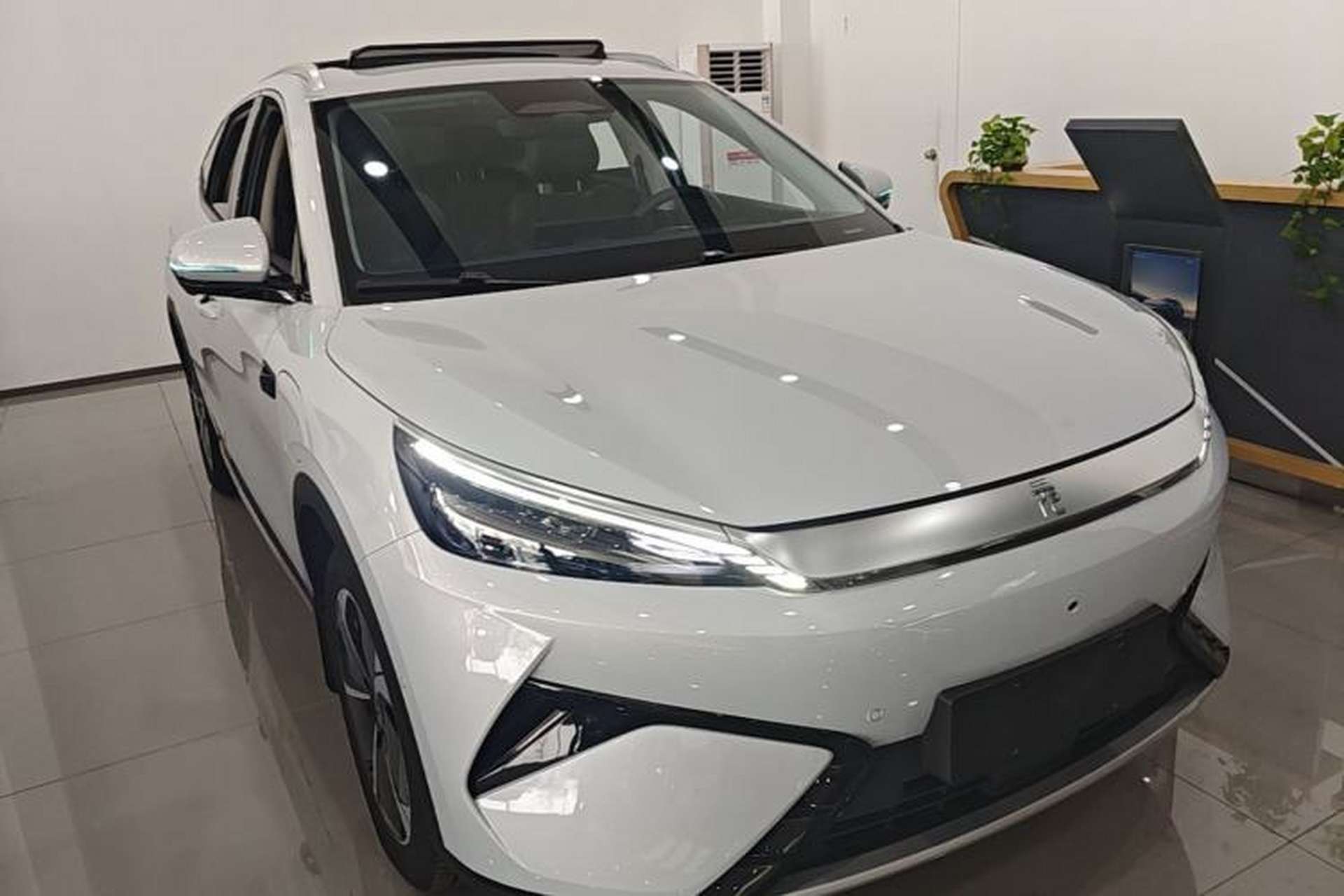 Used BYD Yuan PLUS 2025 Intelligent Driving Version 510 KM Beyond-Grade Edition Front Right 45 Deg