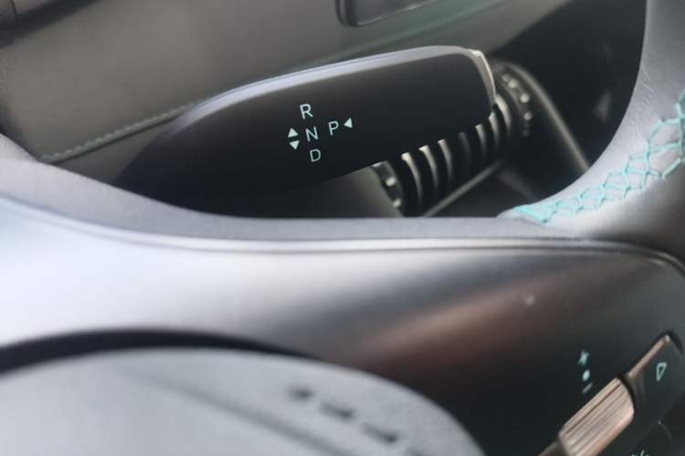 Used BYD Yuan PLUS 2025 Intelligent Driving Version 510 KM Beyond-Grade Edition Gear Lever