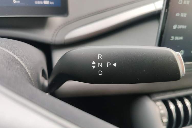 Used BYD Yuan PLUS 2025 Intelligent Driving Version 510 km Leading Edition Gear Lever