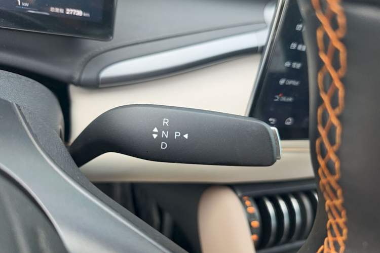 Used BYD Yuan PLUS 2025 Intelligent Driving Version 510 km Leading Edition Gear Lever