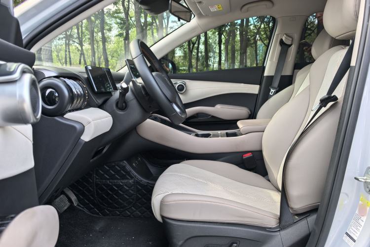 Used BYD Yuan PLUS 2025 Intelligent Driving Version 510 km Leading Edition Interior 2