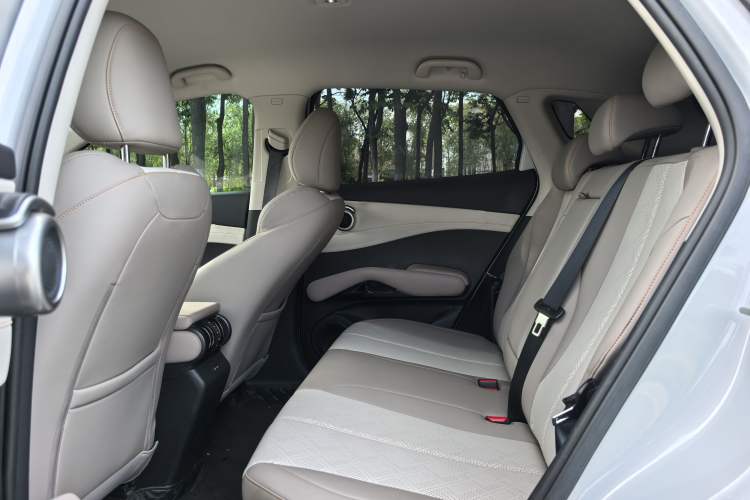 Used BYD Yuan PLUS 2025 Intelligent Driving Version 510 km Leading Edition Interior 3