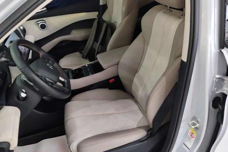 Used BYD Yuan PLUS 2025 Intelligent Driving Version 430 KM Beyond-Range Edition Left Front Seat