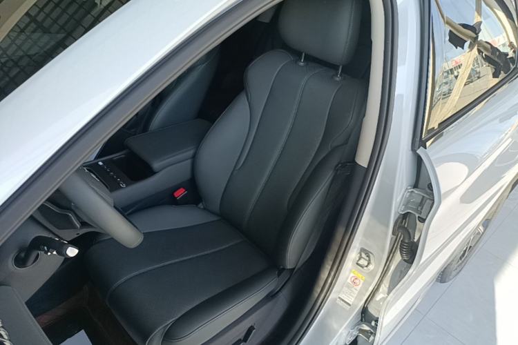 Used BYD Yuan PLUS 2025 Intelligent Driving Version 430 KM Beyond-Range Edition Left Front Seat
