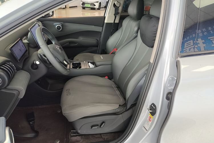 Used BYD Yuan PLUS 2025 Intelligent Driving Version 430 KM – Leading Edition Left Front Seat