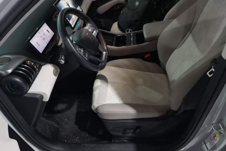 Used BYD Yuan PLUS 2025 Intelligent Driving Version 510 KM Beyond-Grade Edition Left Front Seat
