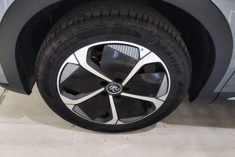 Used BYD Yuan PLUS 2025 Intelligent Driving Version 510 KM Beyond-Grade Edition Left Front Wheel Hub