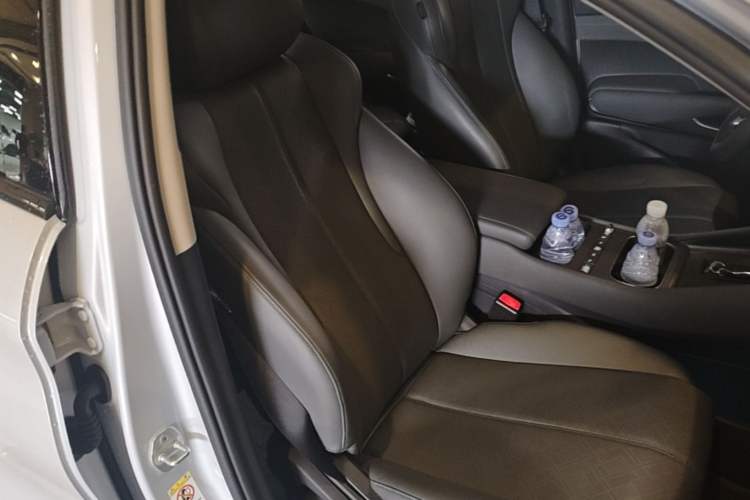 Used BYD Yuan PLUS 2025 Intelligent Driving Version 430 KM – Leading Edition Right Front Seat