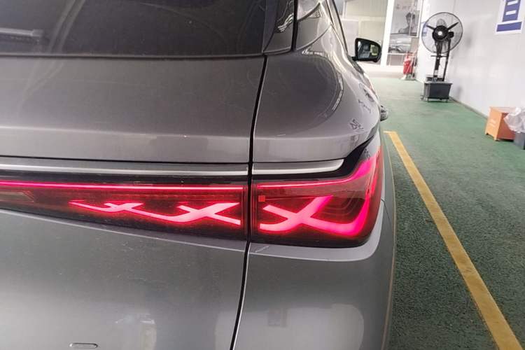 Used BYD Yuan PLUS 2025 Intelligent Driving Version 510 KM Beyond-Grade Edition Right Rear Taillight