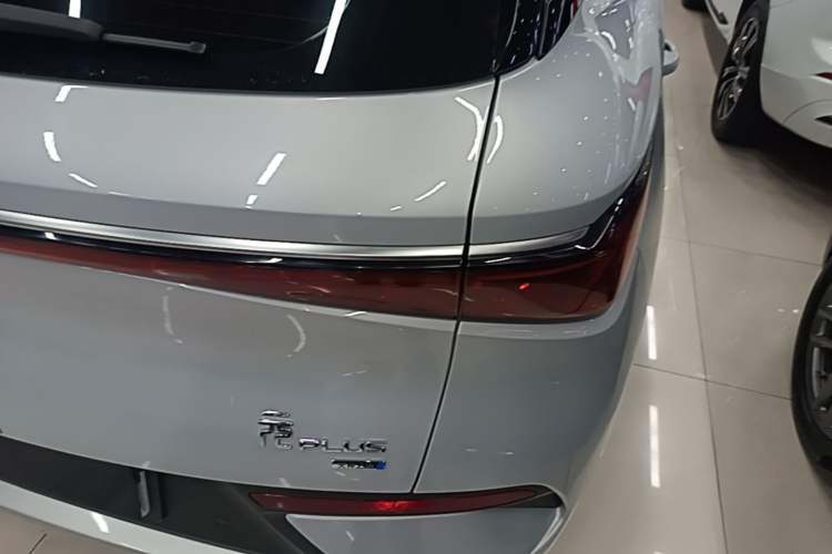 Used BYD Yuan PLUS 2025 Intelligent Driving Version 510 km Leading Edition Right Rear Taillight