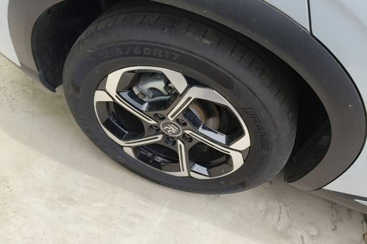 Used BYD Yuan PLUS 2025 Intelligent Driving Version 430 KM Beyond-Range Edition Right Rear Wheel Hub