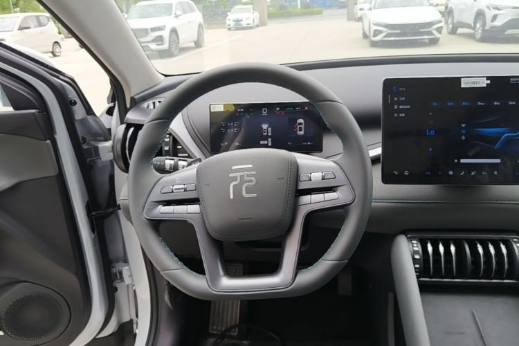 Used BYD Yuan PLUS 2025 Intelligent Driving Version 430 KM Beyond-Range Edition Steering Wheel