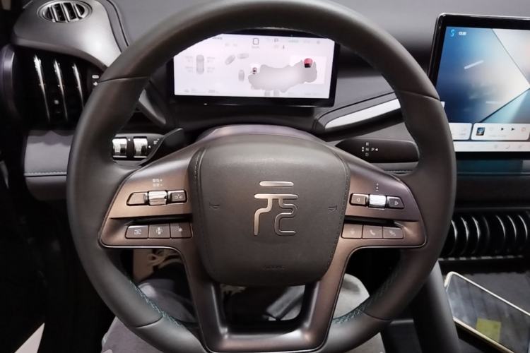 Used BYD Yuan PLUS 2025 Intelligent Driving Version 510 KM Beyond-Grade Edition Steering Wheel