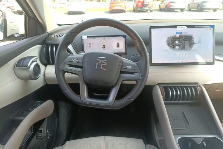 Used BYD Yuan PLUS 2025 Intelligent Driving Version 510 KM Beyond-Grade Edition Steering Wheel