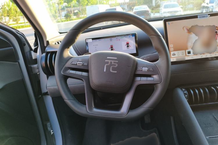 Used BYD Yuan PLUS 2025 Intelligent Driving Version 430 KM Beyond-Range Edition Steering Wheel