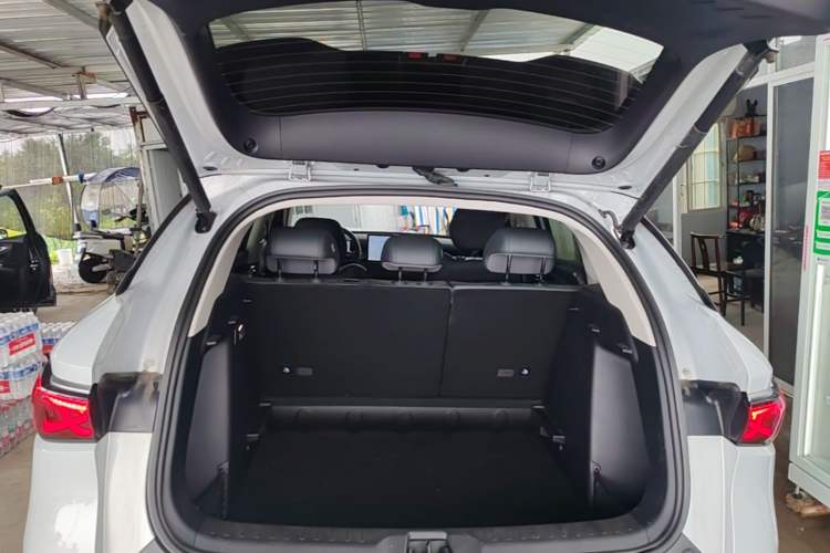 Used BYD Yuan PLUS 2025 Intelligent Driving Version 510 KM Beyond-Grade Edition Trunk