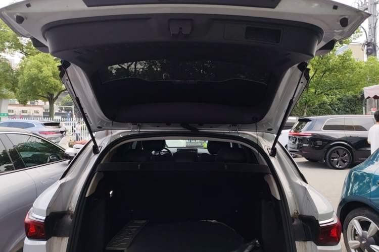 Used BYD Yuan PLUS 2025 Intelligent Driving Version 430 KM Beyond-Range Edition Trunk