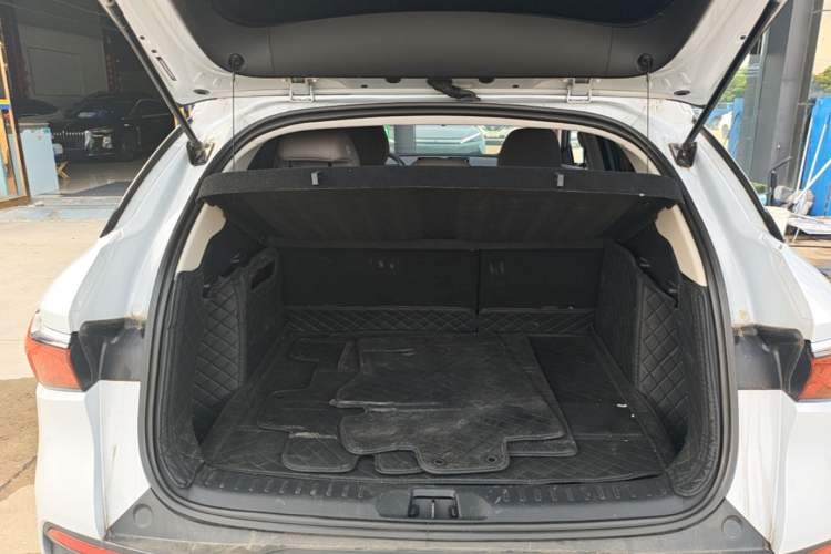 Used BYD Yuan PLUS 2025 Intelligent Driving Version 510 km Leading Edition Trunk