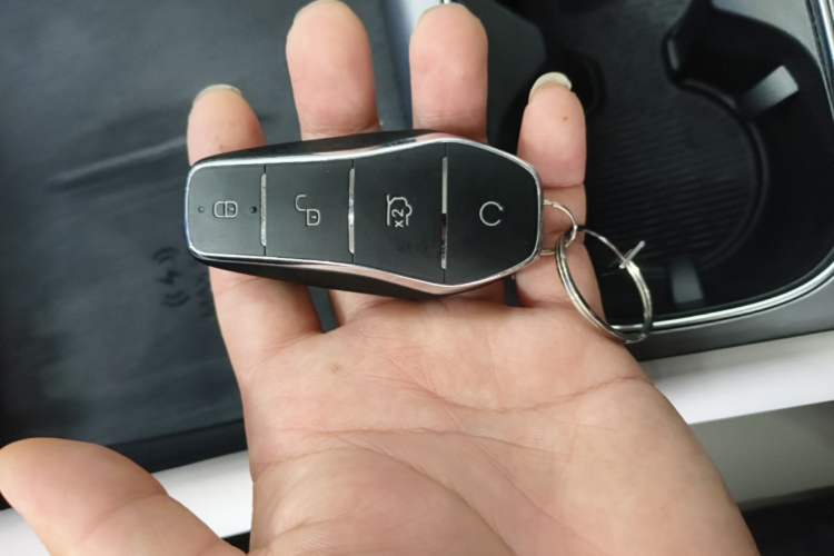 Used BYD Yuan PLUS 2025 Intelligent Driving Version 510 KM Beyond-Grade Edition Vehicle Key
