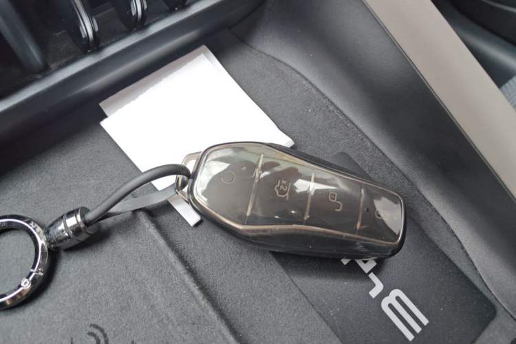 Used BYD Yuan PLUS 2025 Intelligent Driving Version 430 KM – Leading Edition Vehicle Key
