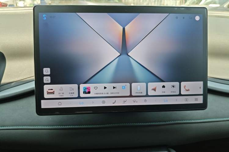 Used BYD Yuan PLUS 2025 Intelligent Driving Version 510 KM Beyond-Grade Edition Audio And AC Panel