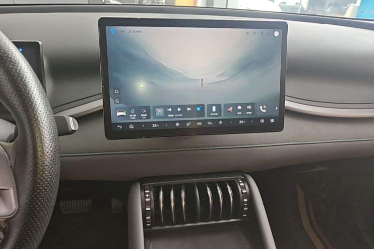 Used BYD Yuan PLUS 2025 Intelligent Driving Version 510 km Leading Edition Audio And AC Panel